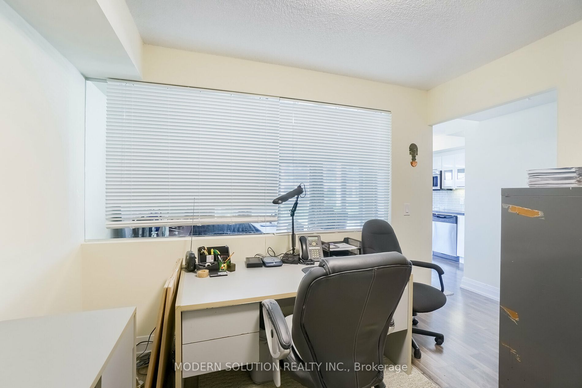 555 Wilson Ave W, #E109