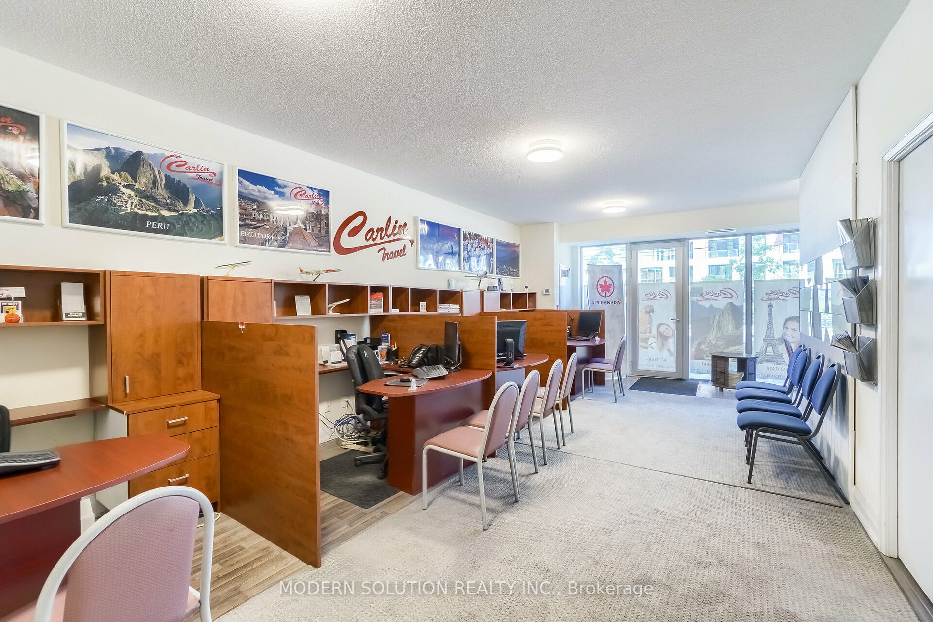 555 Wilson Ave W, #E109
