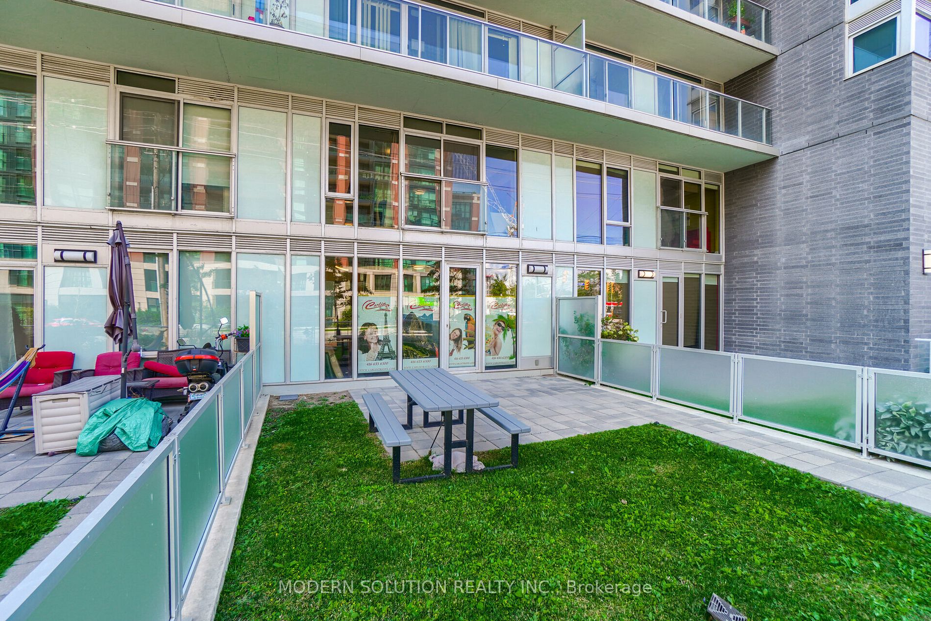 555 Wilson Ave W, #E109