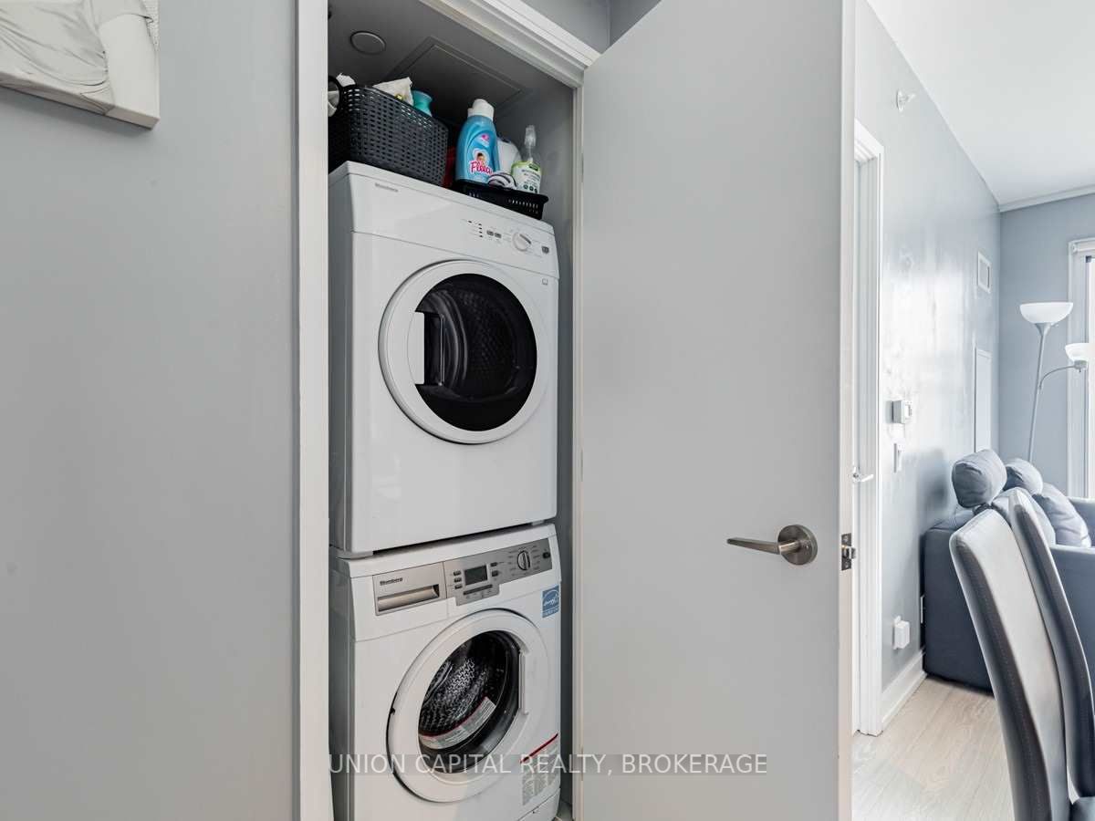 Listing C5983771 - Large Photo # 19