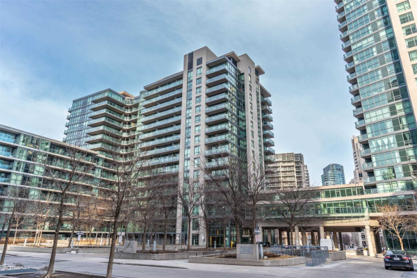 209 Fort York Blvd, Toronto