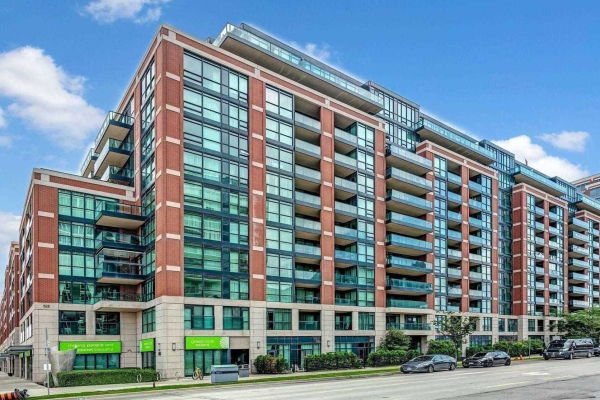 525 Wilson Ave N, Toronto