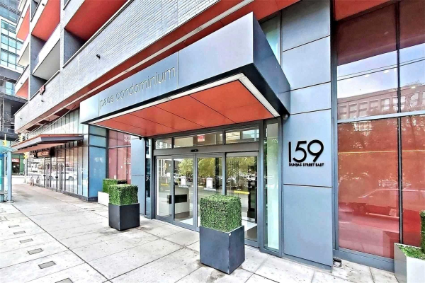 159 Dundas St E, Toronto