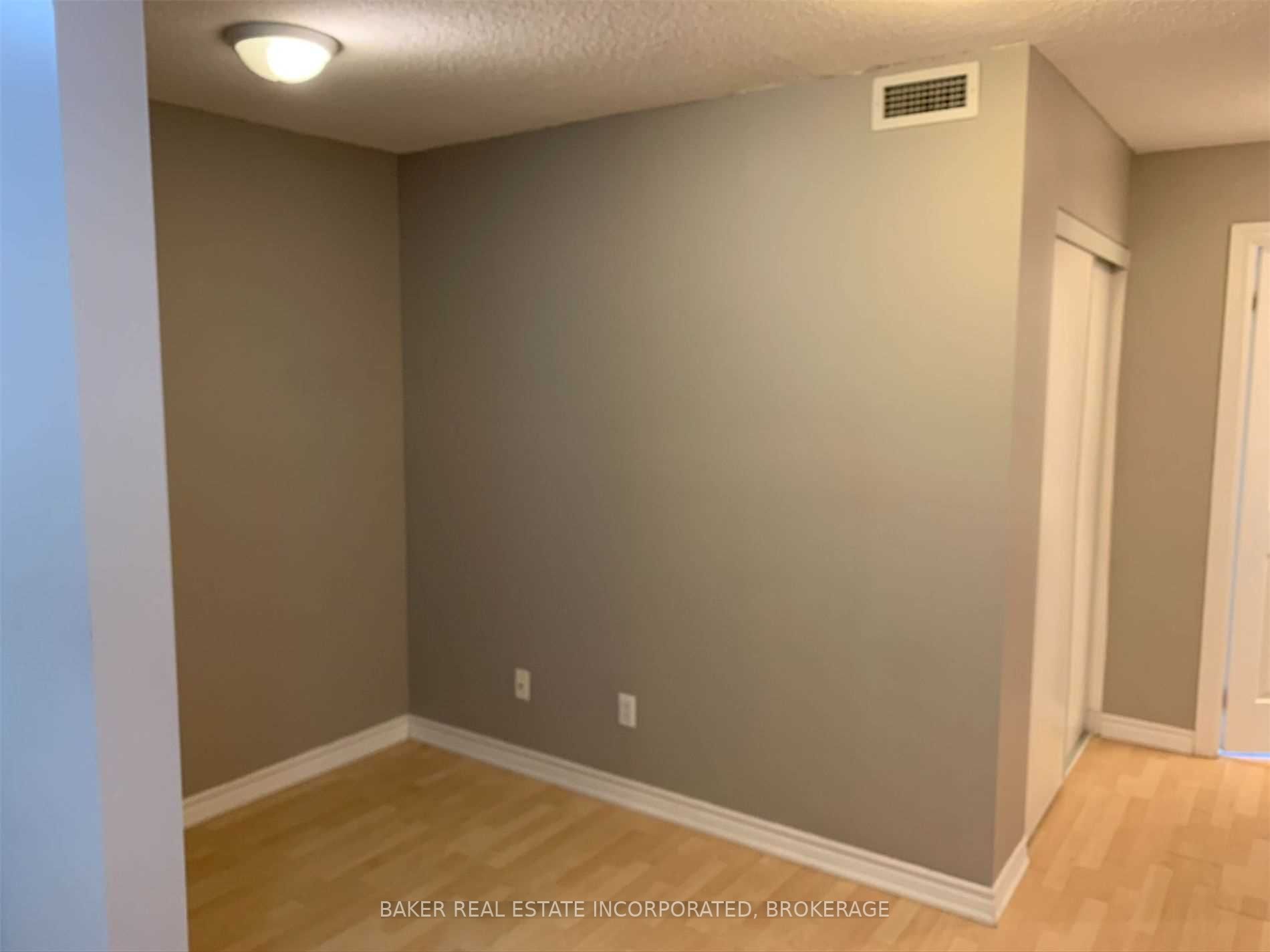 Listing C5984835 - Large Photo # 15