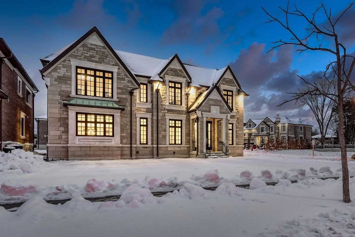 29 Ballyconnor Court