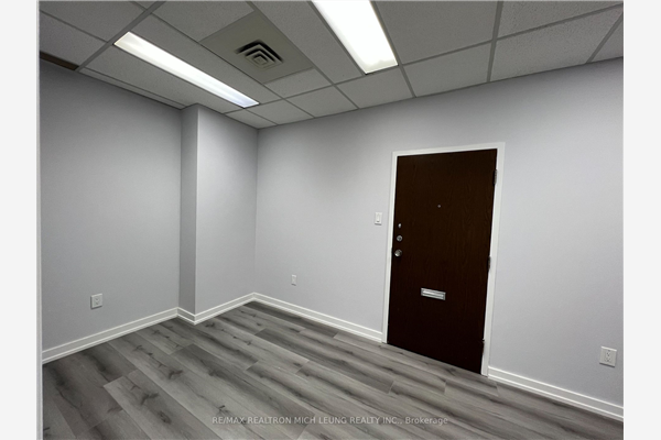 600 Sherbourne St, Toronto