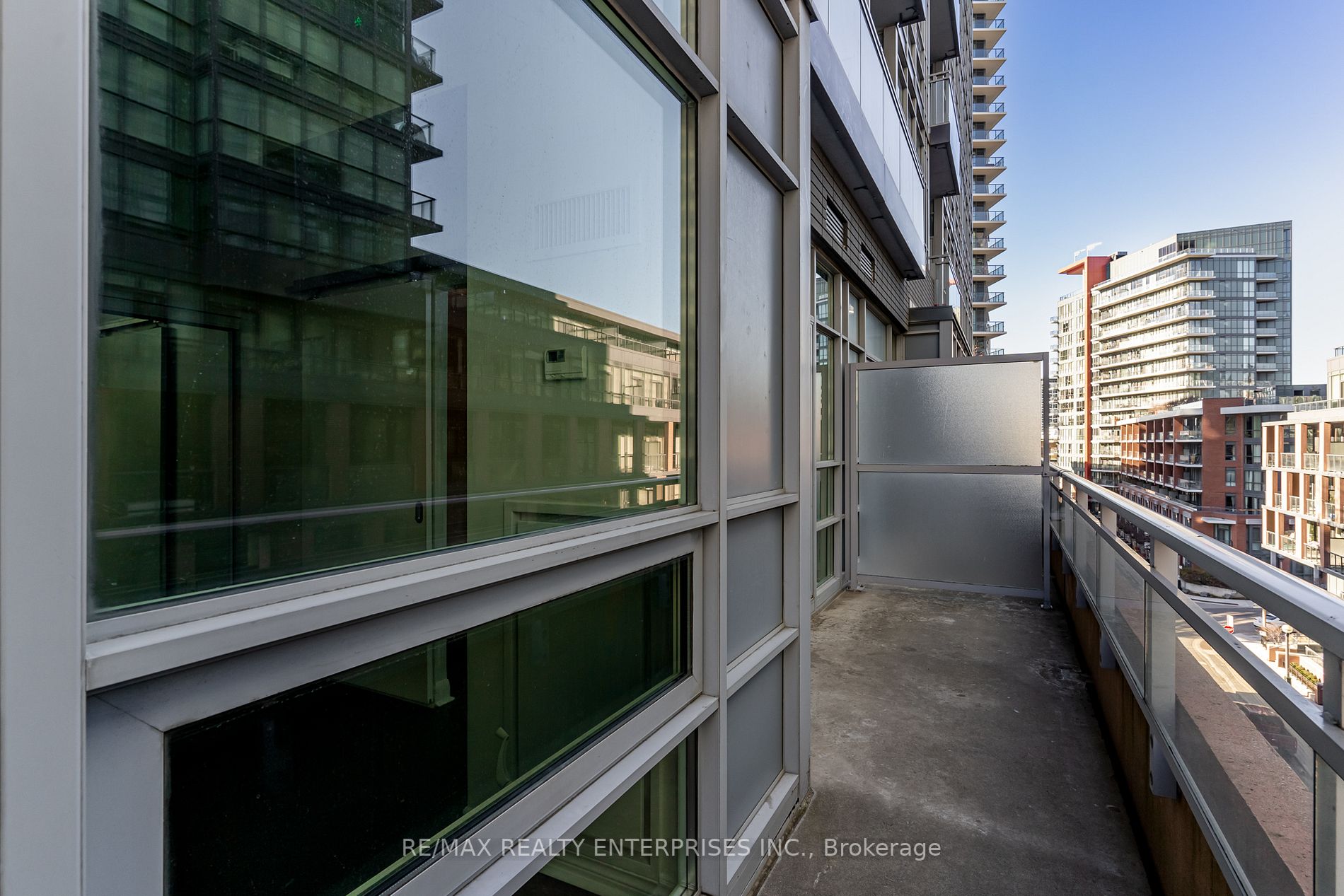 15 Bruyeres Mews, #601