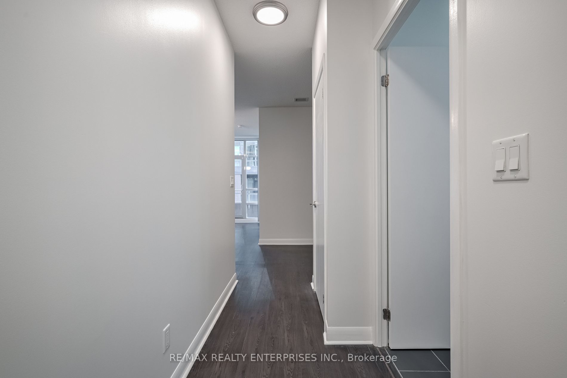 15 Bruyeres Mews, #601