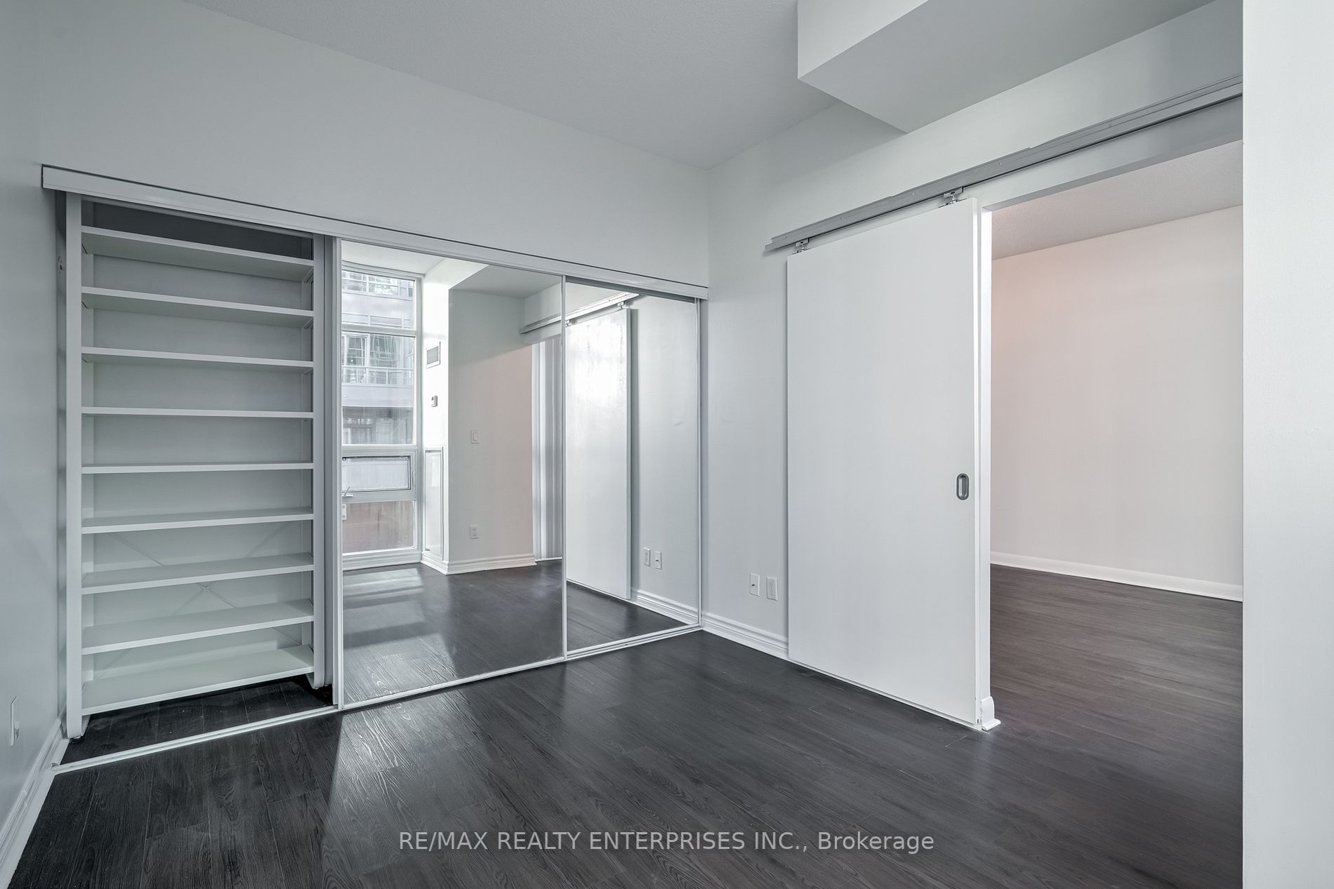 15 Bruyeres Mews, #601