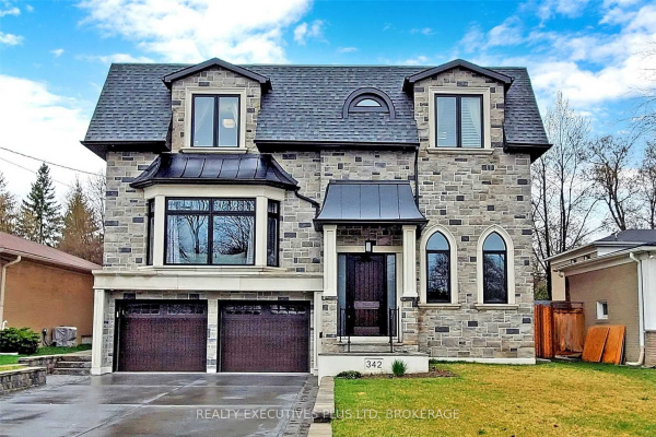 342 Betty Ann Dr, Toronto