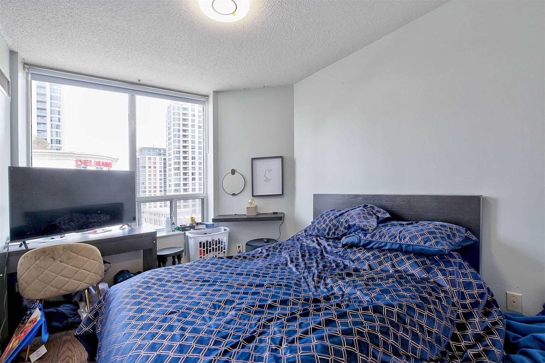 5418 Yonge Street, #901