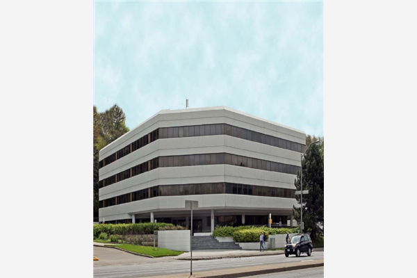 4141 Yonge St, Toronto