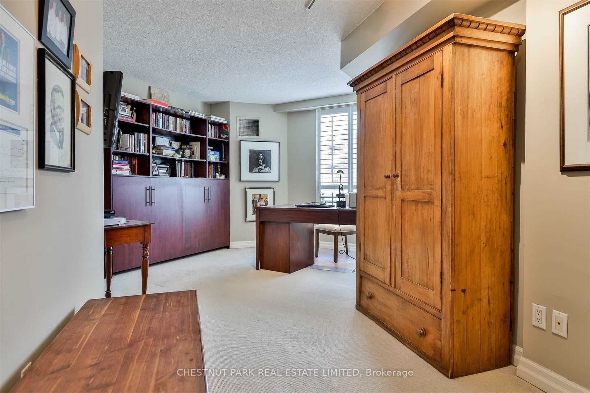 2727 Yonge St, #711