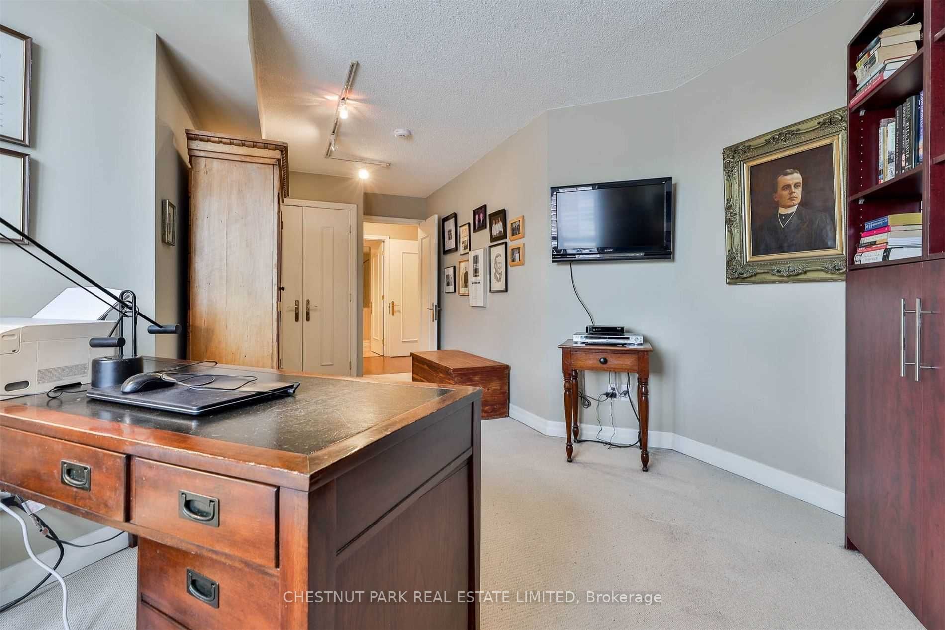 2727 Yonge St, #711