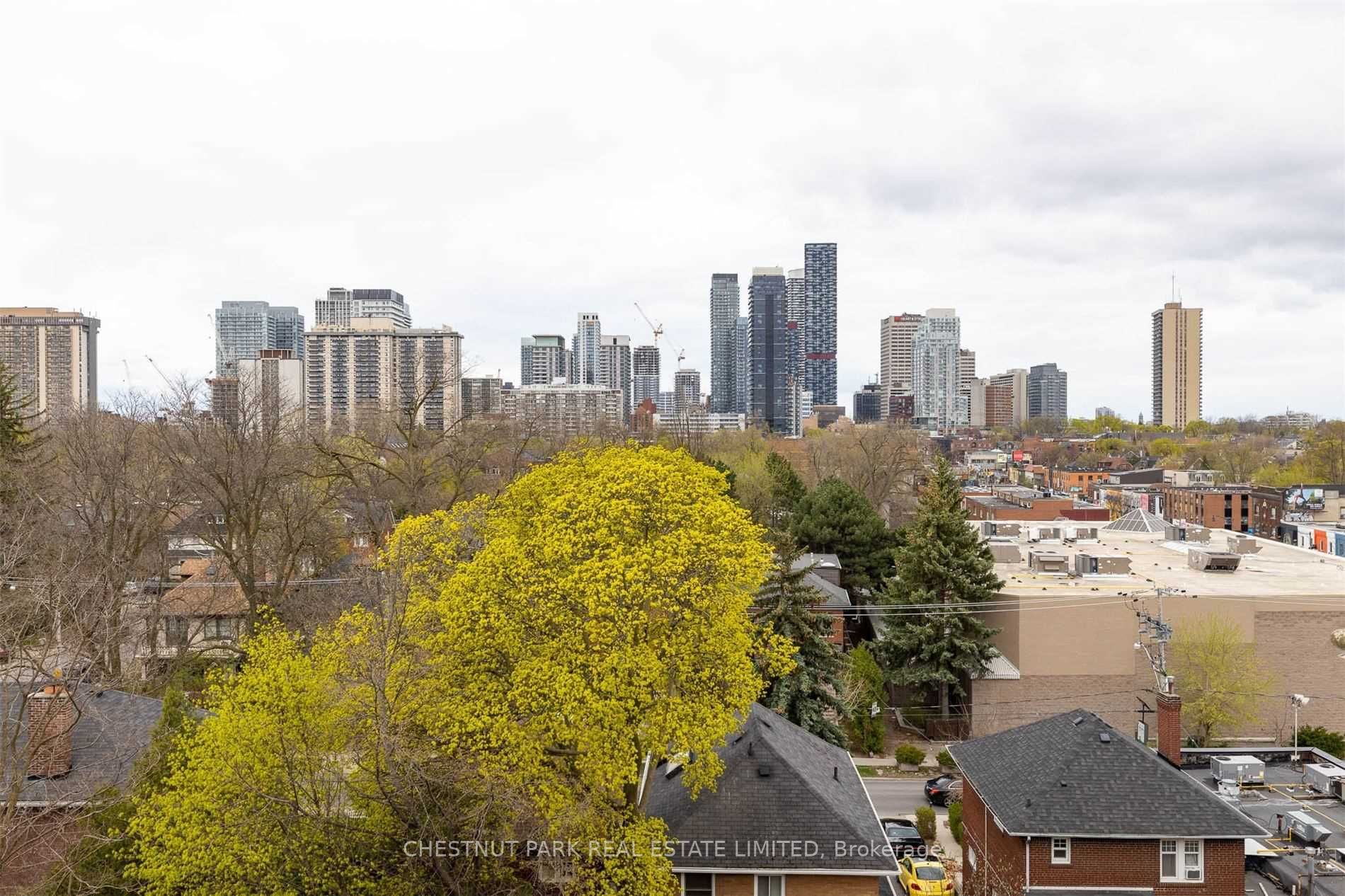 2727 Yonge St, #711