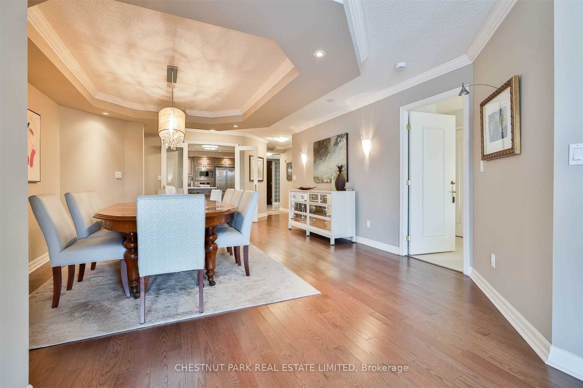 2727 Yonge St, #711