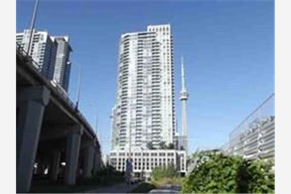 18 Yonge St, Toronto
