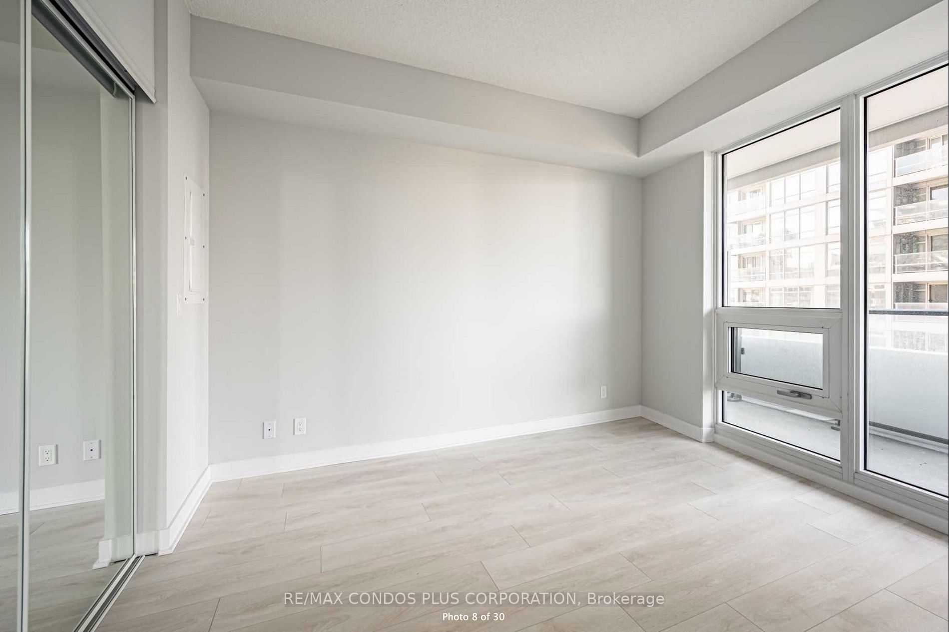 2221 Yonge Street, #2006