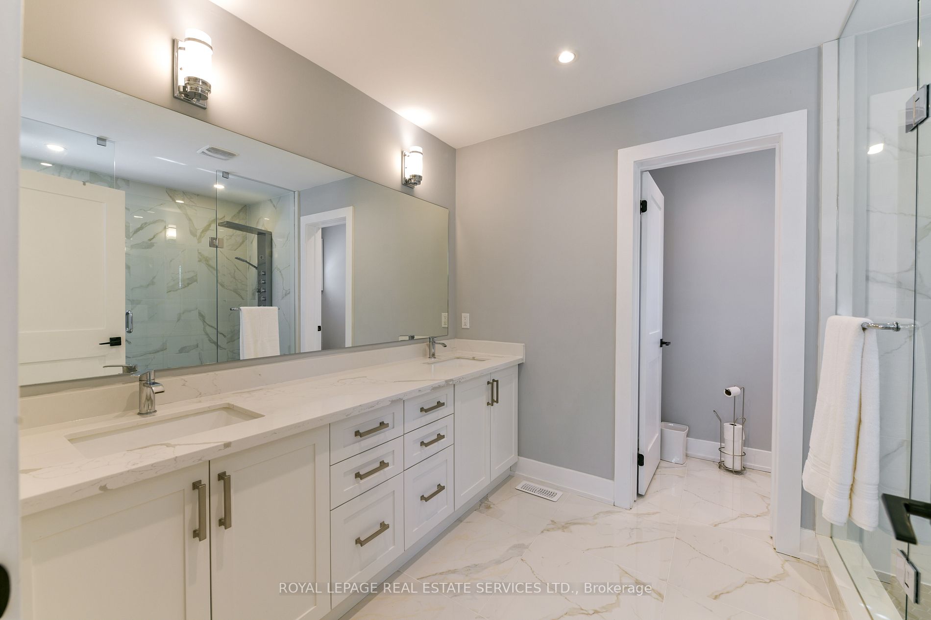 23 Anndale Dr