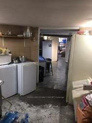258 Dupont St
