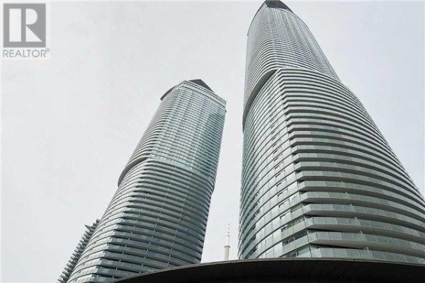 12 York St, Toronto