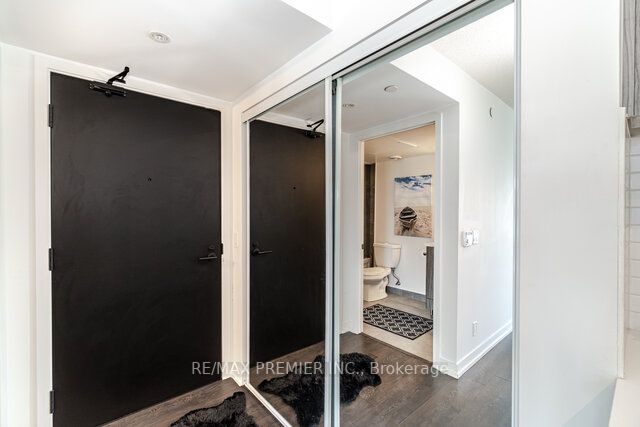Listing C5989600 - Large Photo # 7