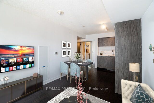 Listing C5989600 - Large Photo # 13