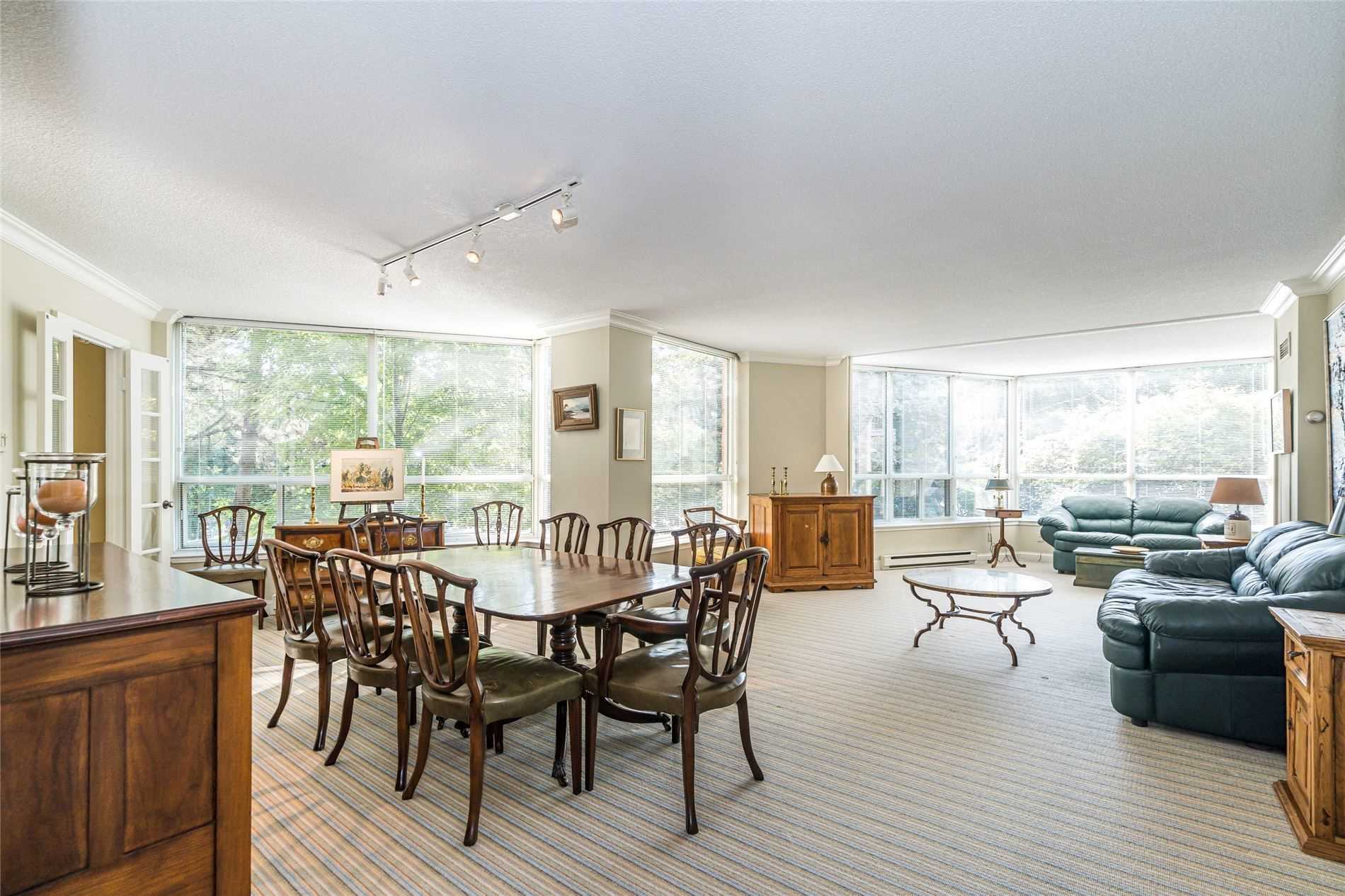 3800 Yonge St, #205