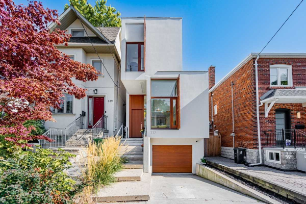 337 Cleveland St, Toronto