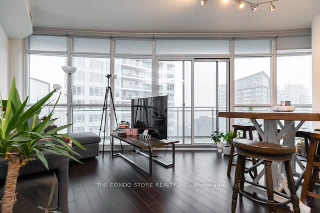38 Dan Leckie Way, #3007