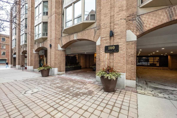 160 Frederick St, Toronto