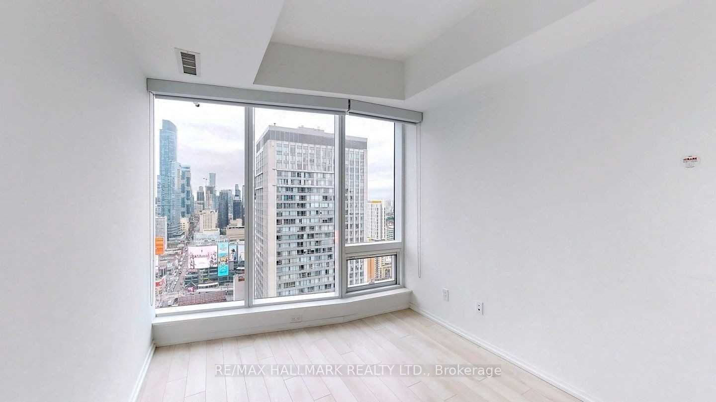197 Yonge St, #3114