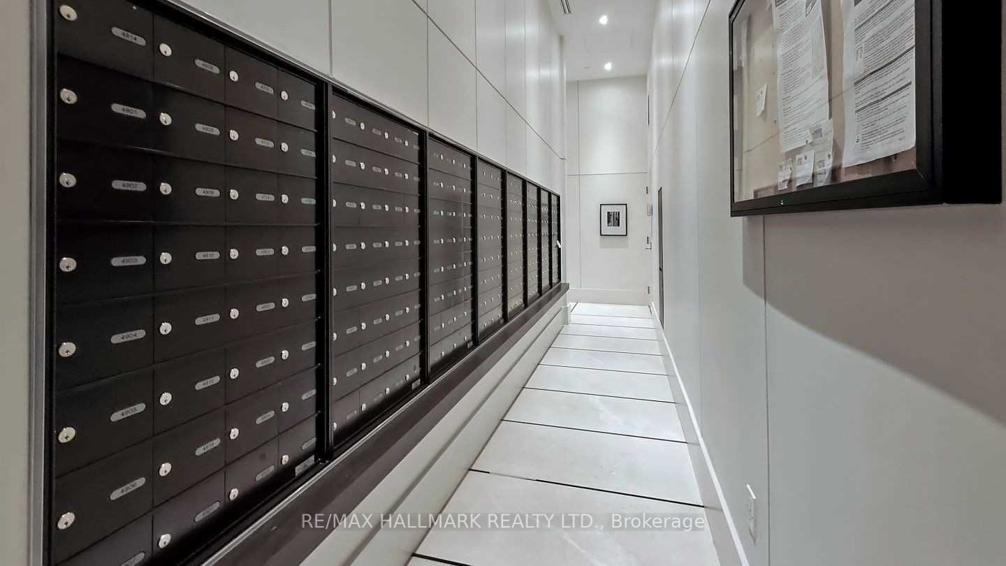 197 Yonge St, #3114