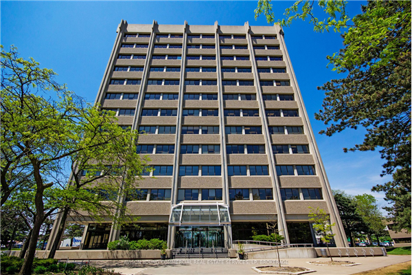 2 Lansing Sq, Toronto