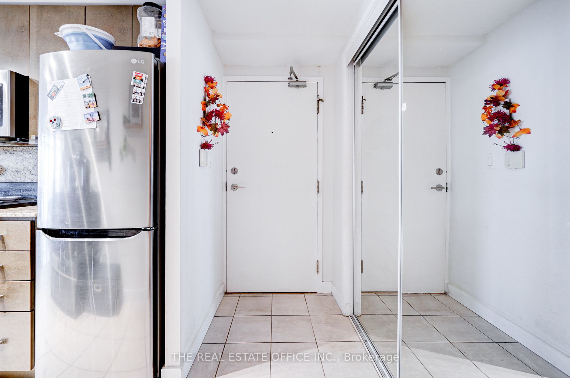 11 Brunel Crt, #3305