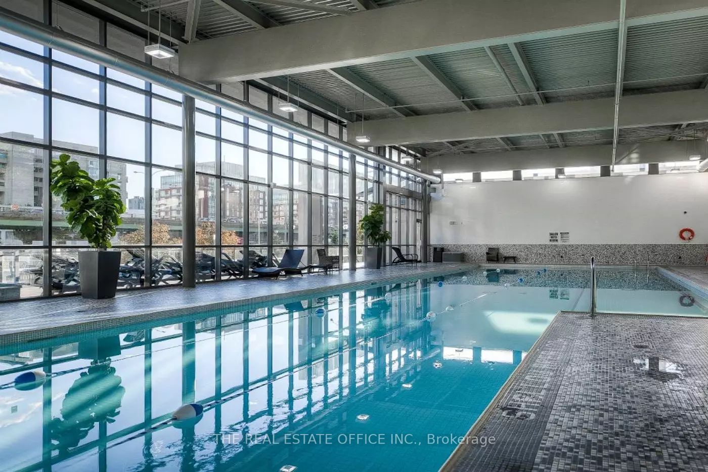 11 Brunel Crt, #3305