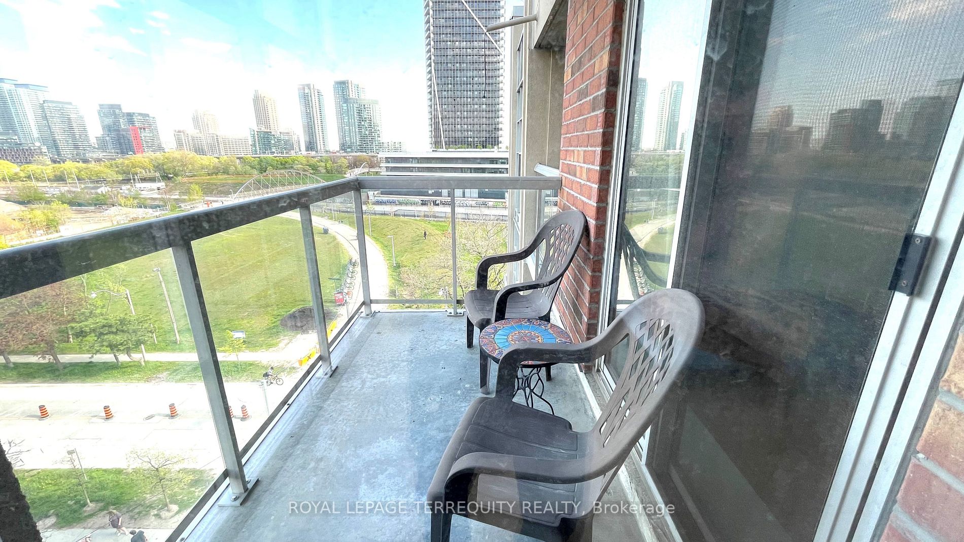 Listing C5992948 - Large Photo # 11