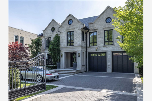 33 Green Valley Rd, Toronto