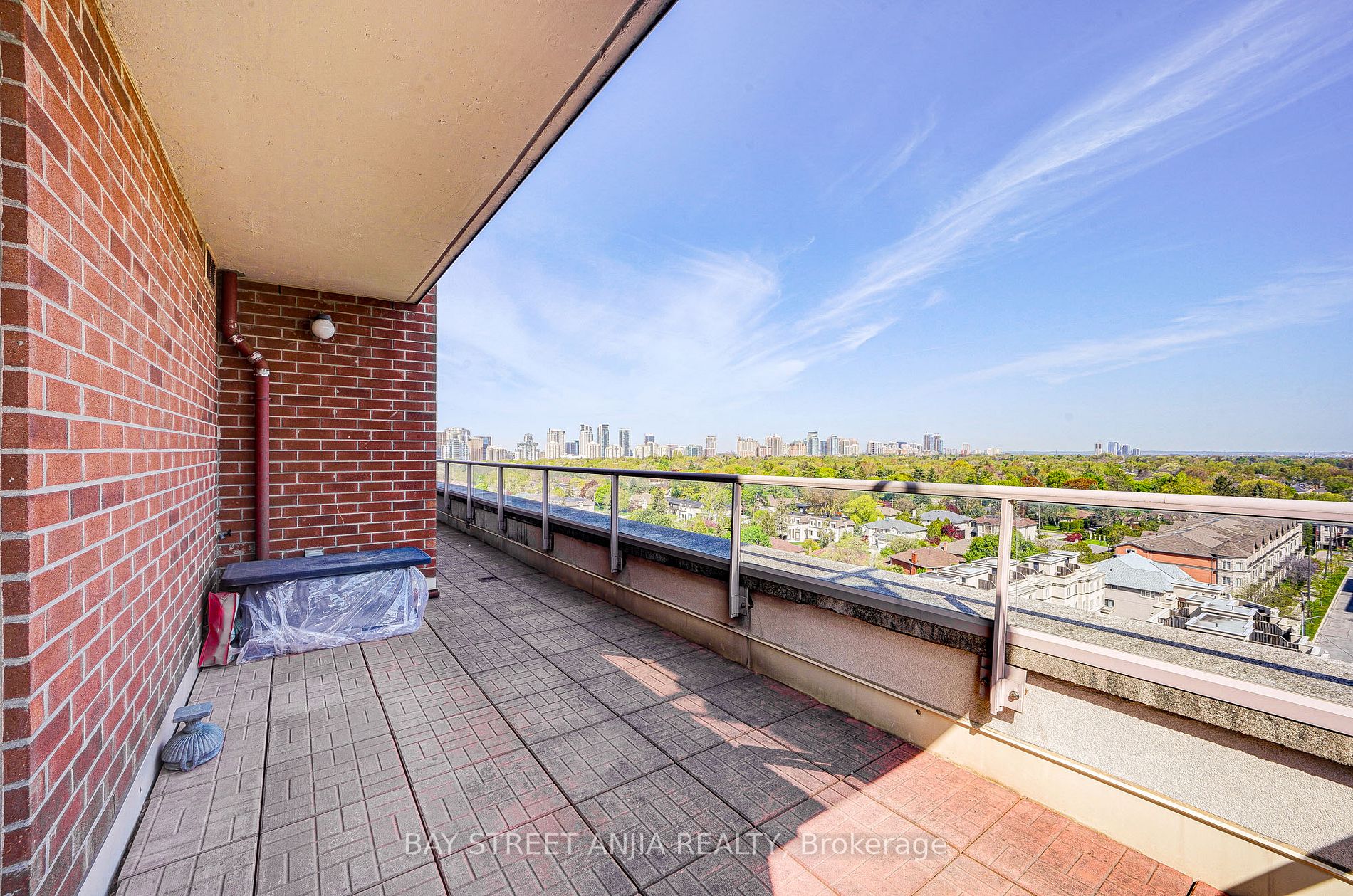 2 Clairtell Rd, #Rg-6