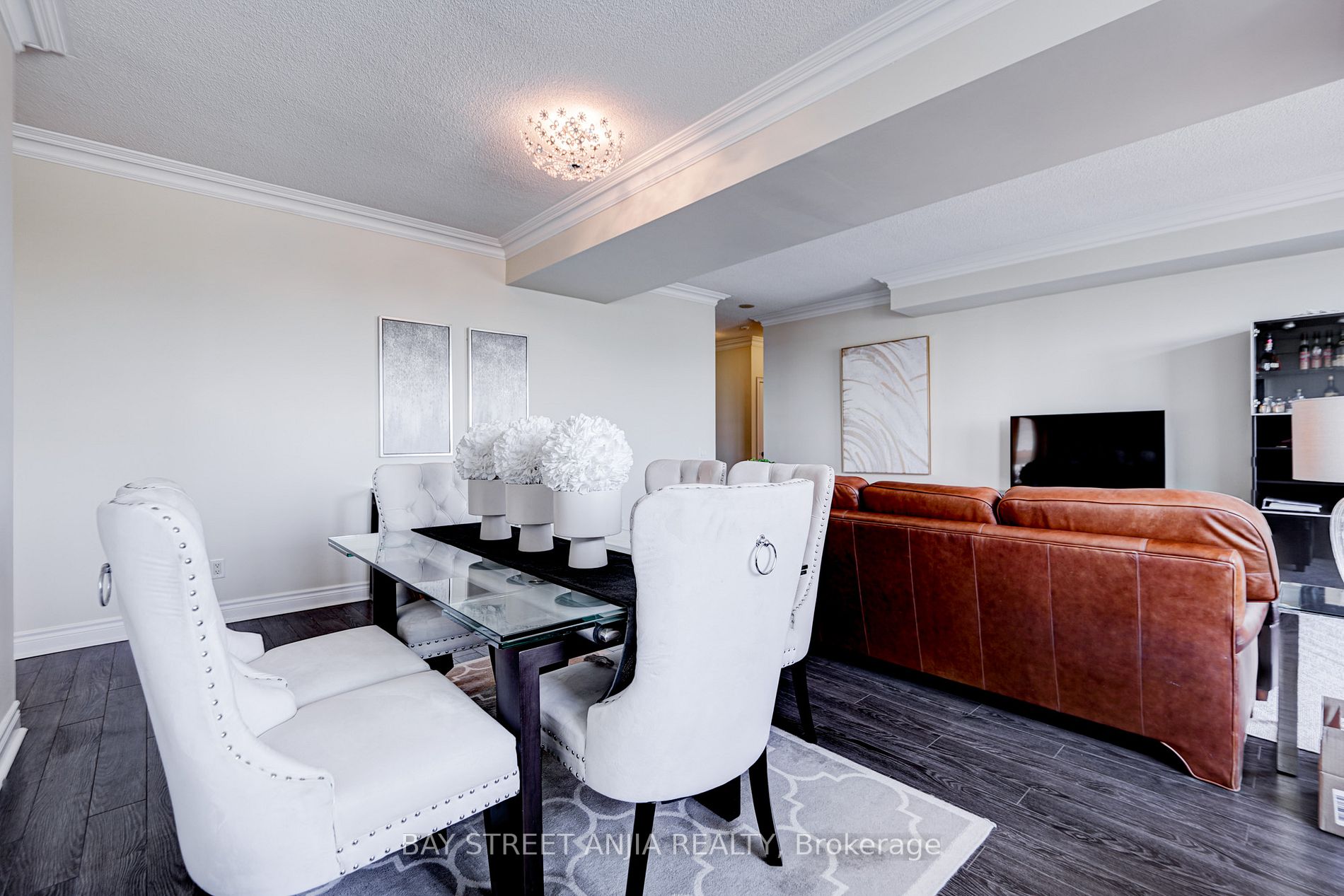 2 Clairtell Rd, #Rg-6
