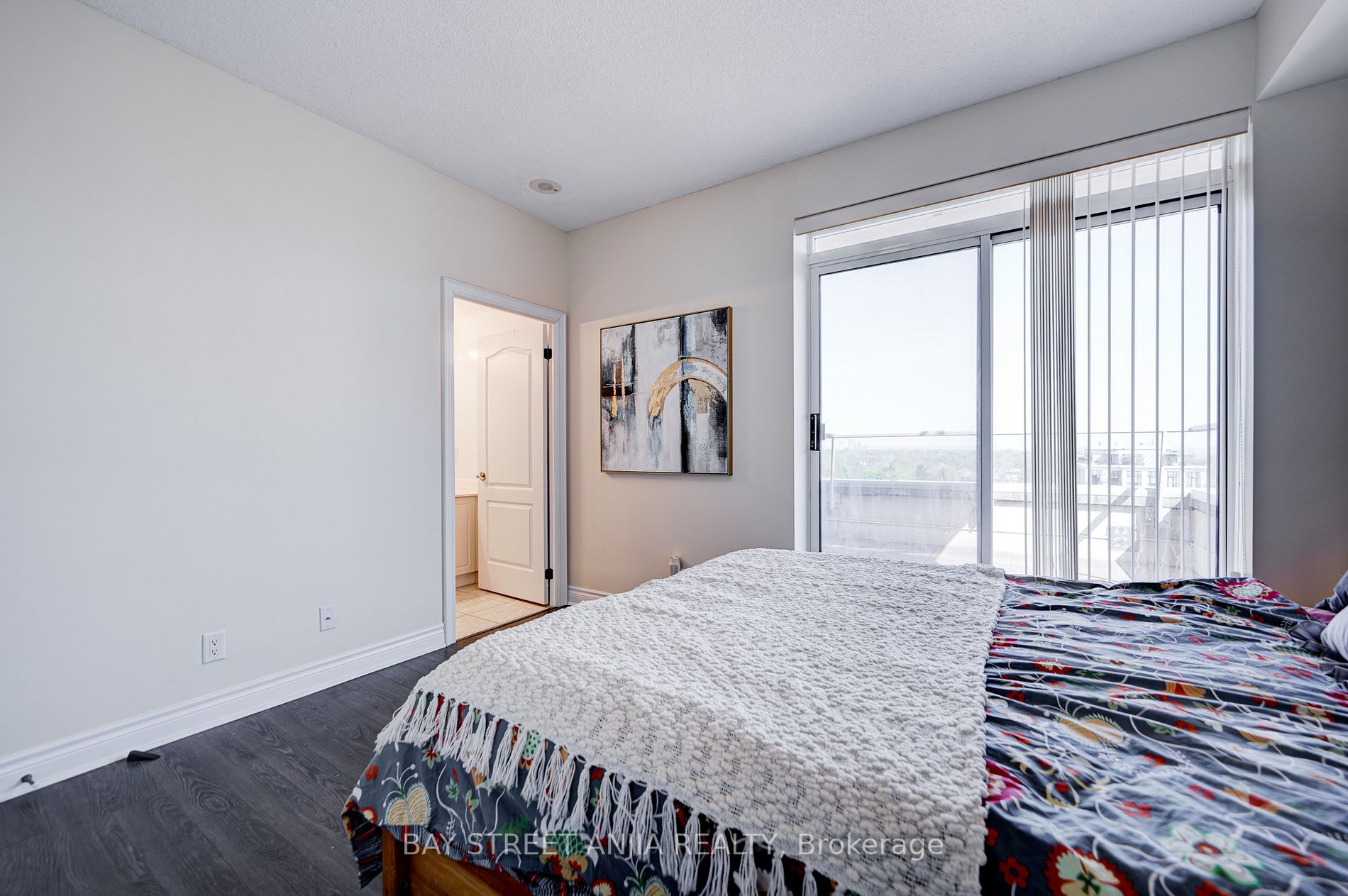 2 Clairtell Rd, #Rg-6