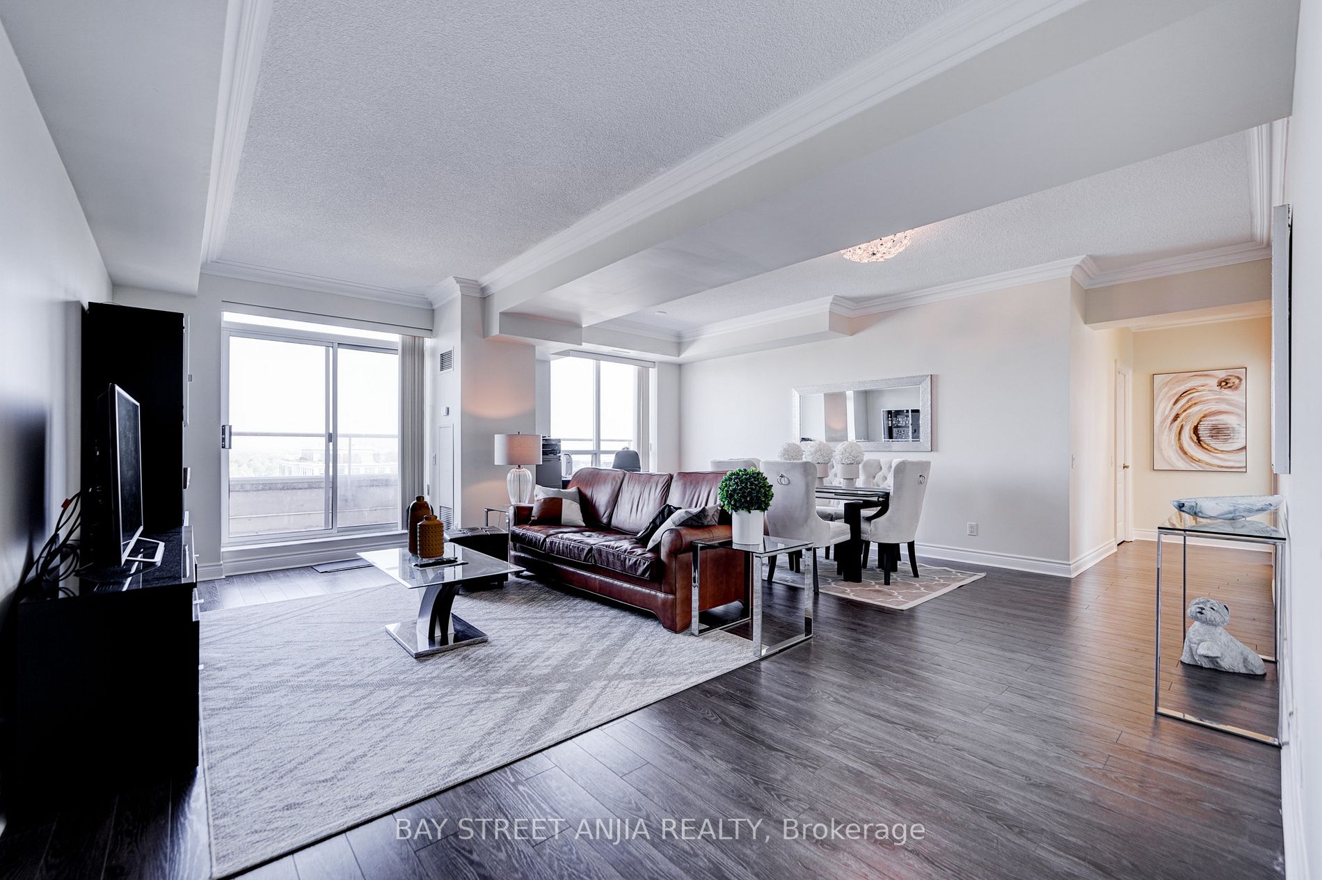 2 Clairtell Rd, #Rg-6