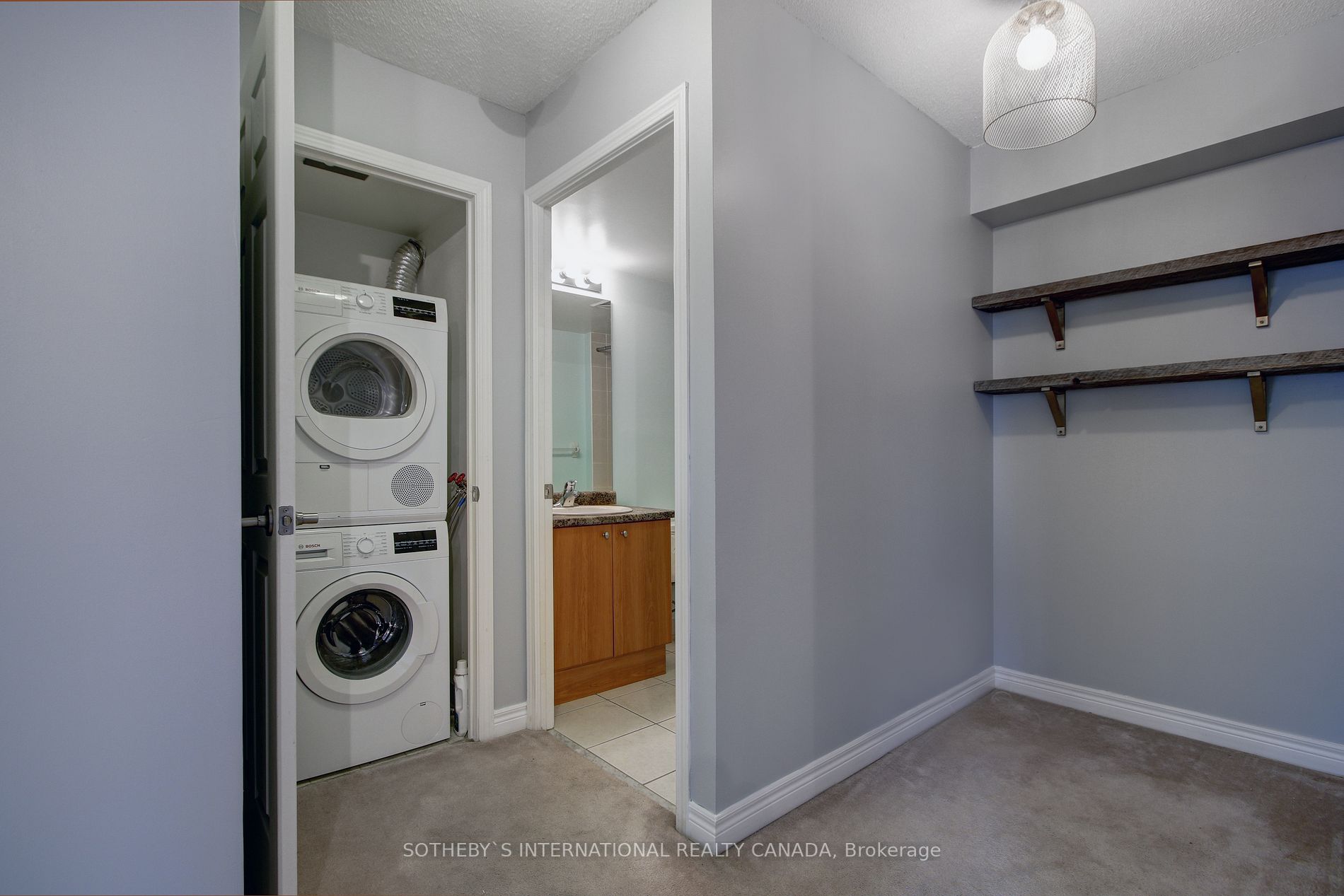 30 Grand Trunk Cres, #3507