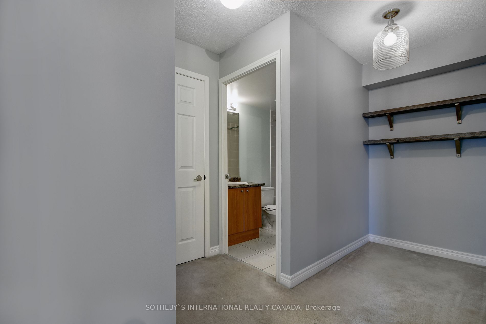 30 Grand Trunk Cres, #3507