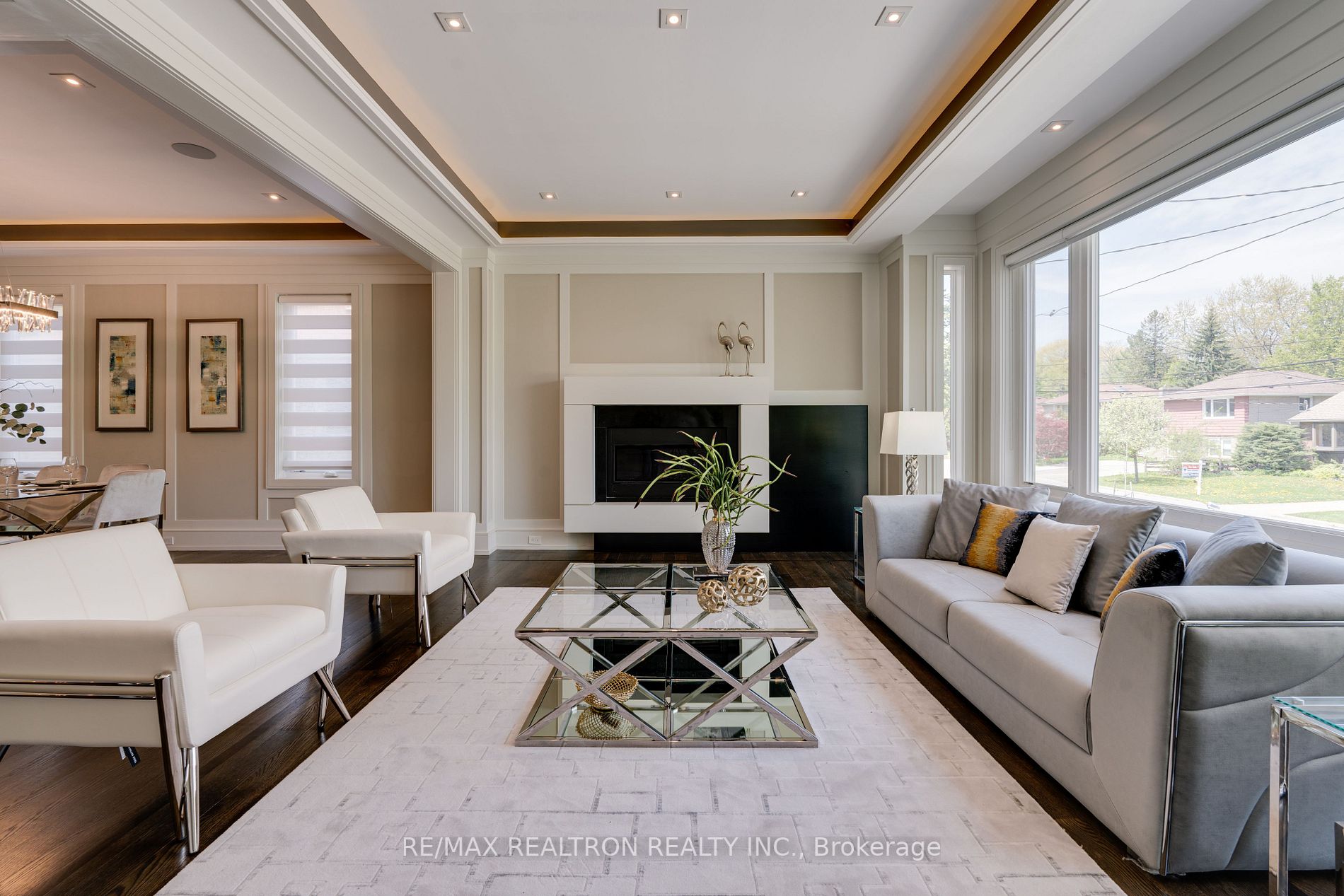 225 Northwood Dr, Toronto