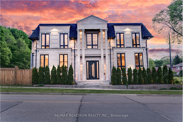 225 Northwood Dr, Toronto