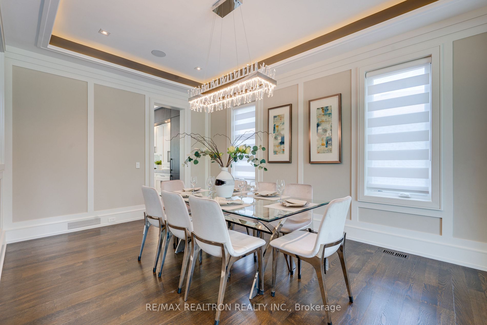225 Northwood Dr, Toronto