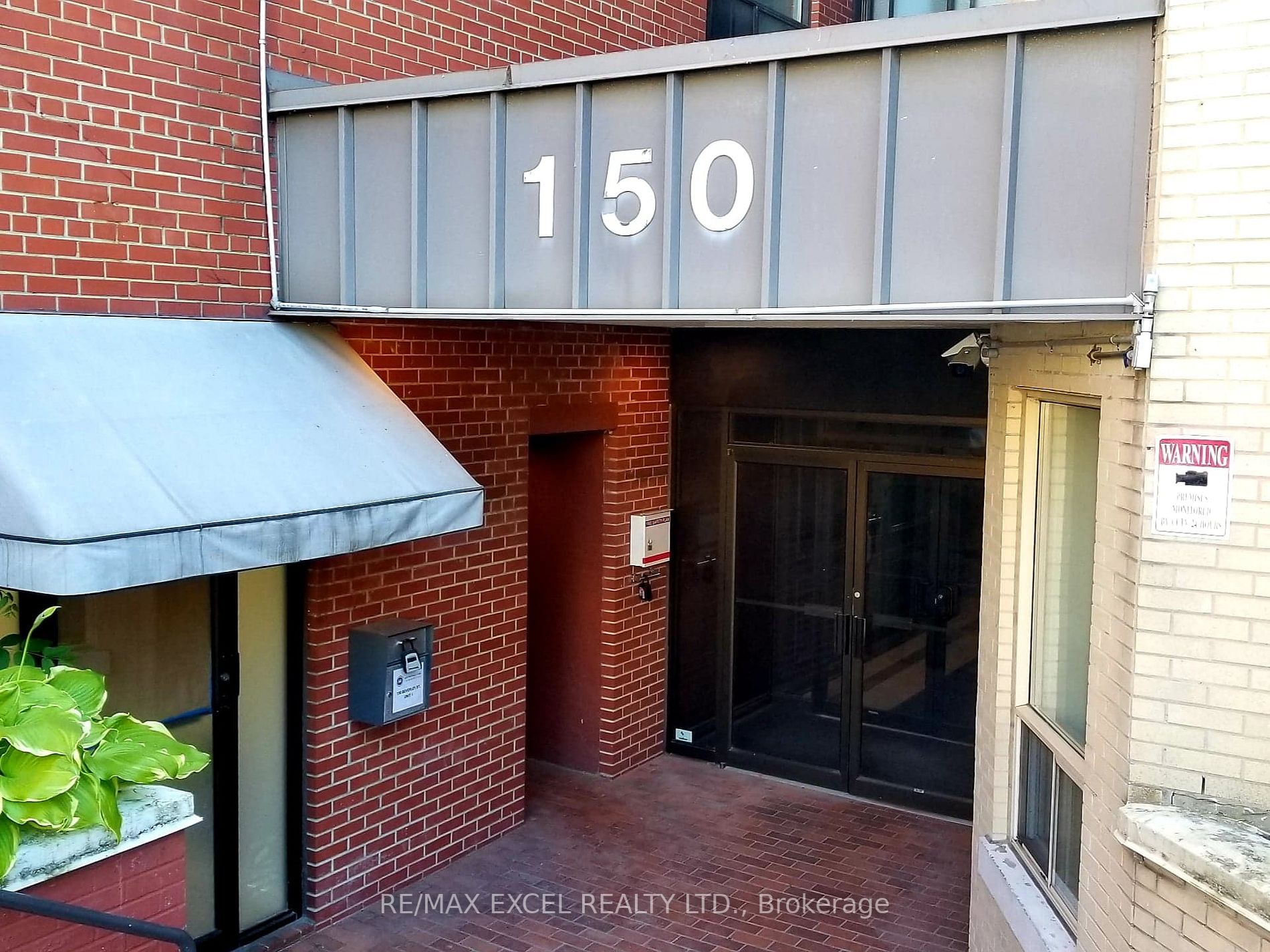 150 Beverley St, #1A