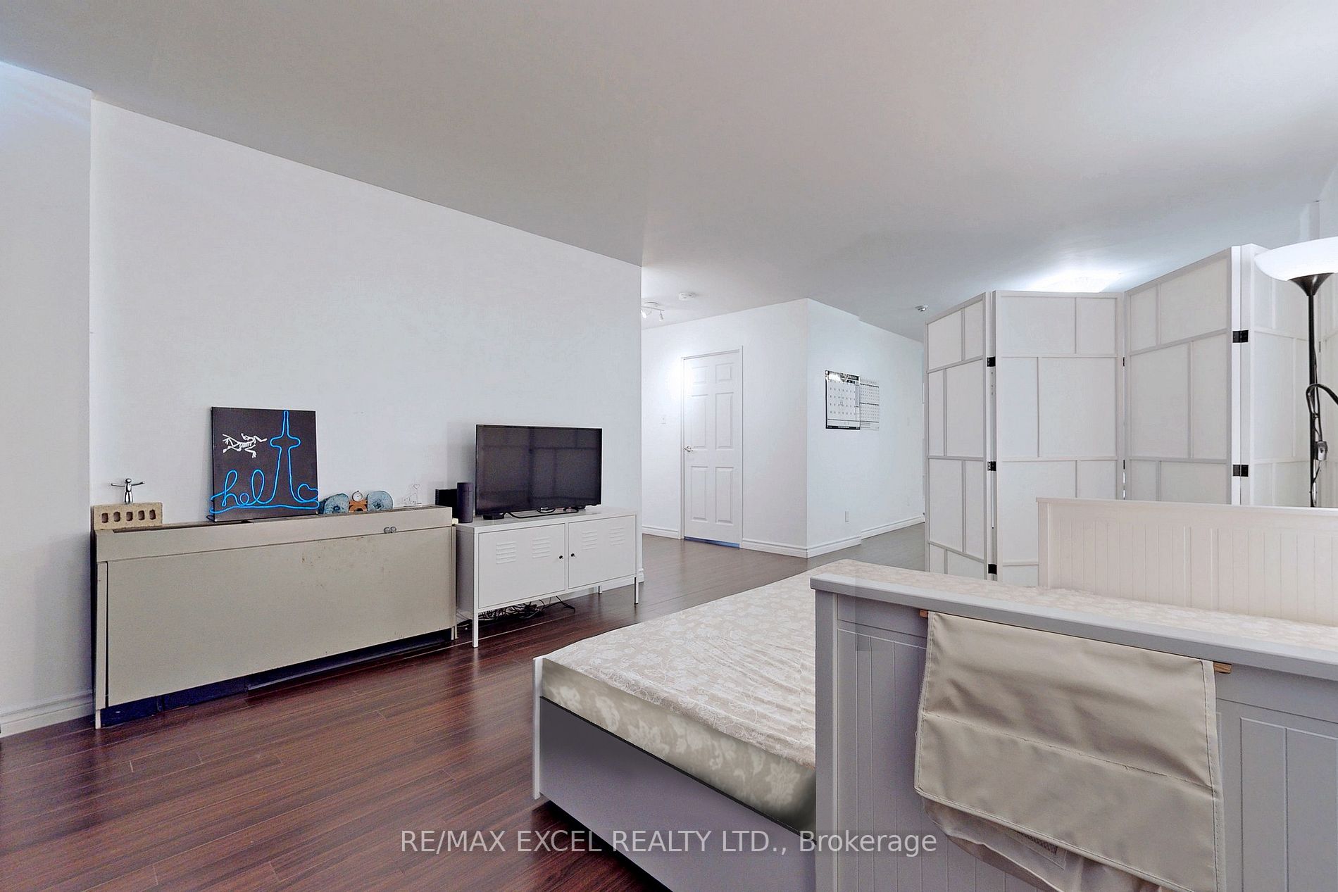 150 Beverley St, #1A