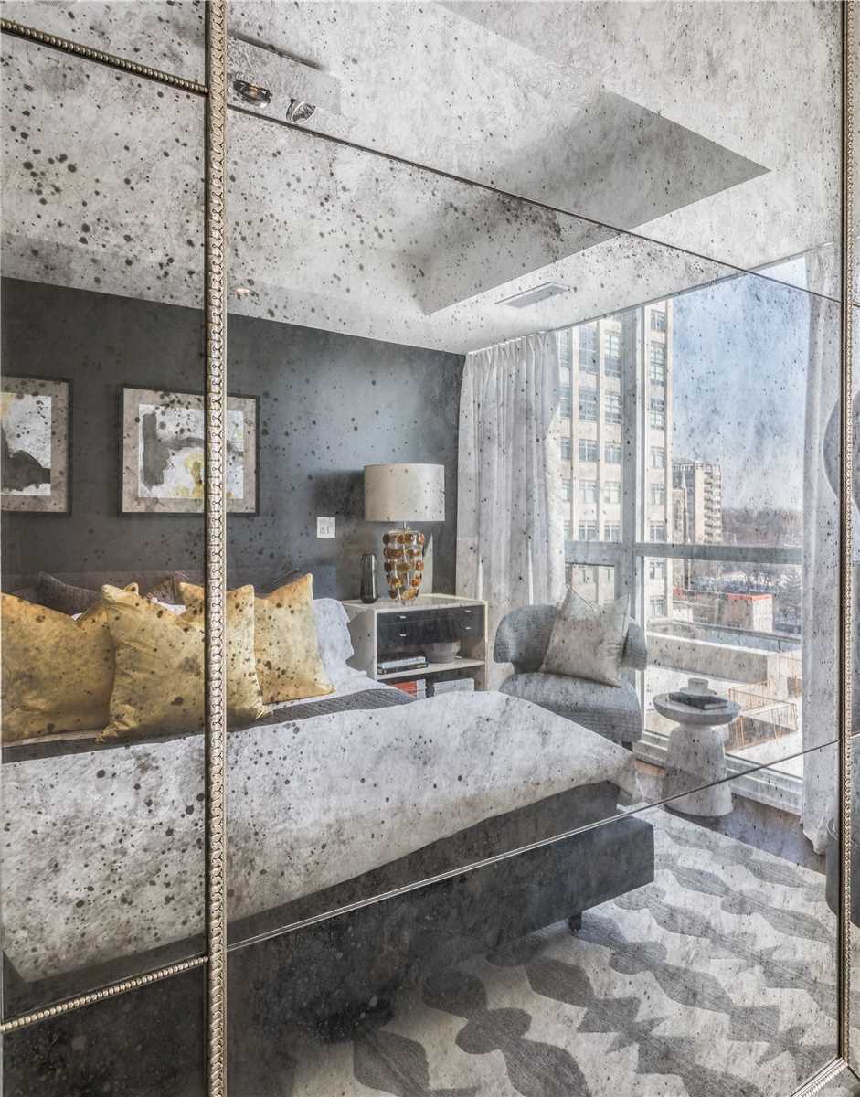 101 St Clair Avenue W, #604